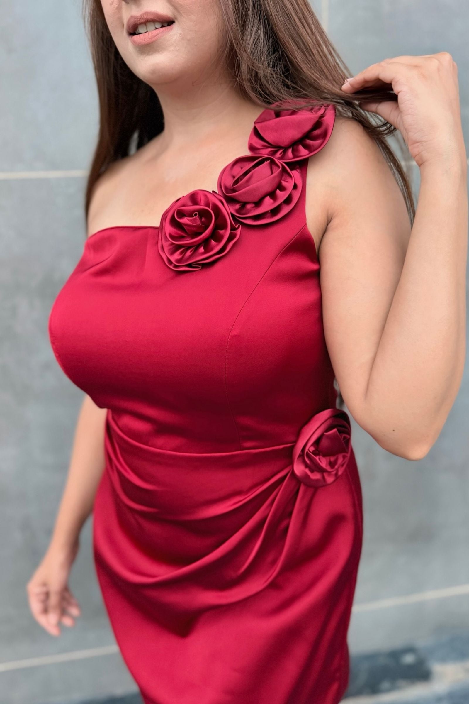 Maroon One-Shoulder Rose Short Dress